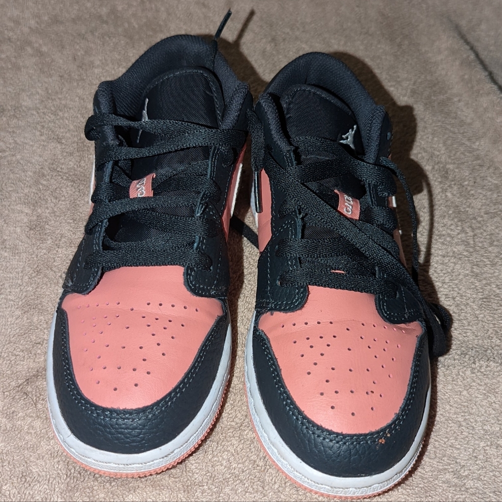 Air Jordan 1 lows